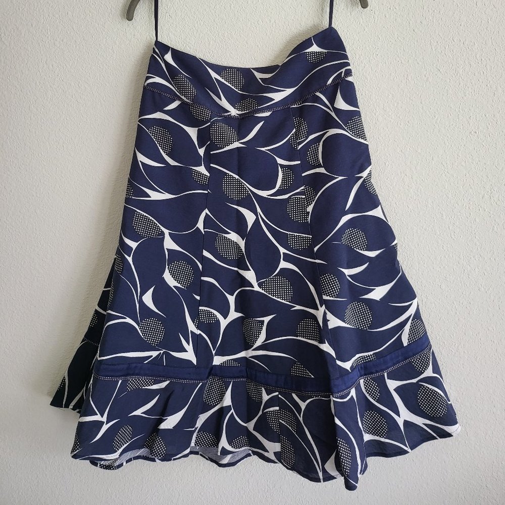 Monsoon Blue and White Patterned midi length skirt ruffle hem Size 4